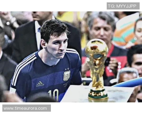 美国足球明星的传奇之路与全球影响力探讨