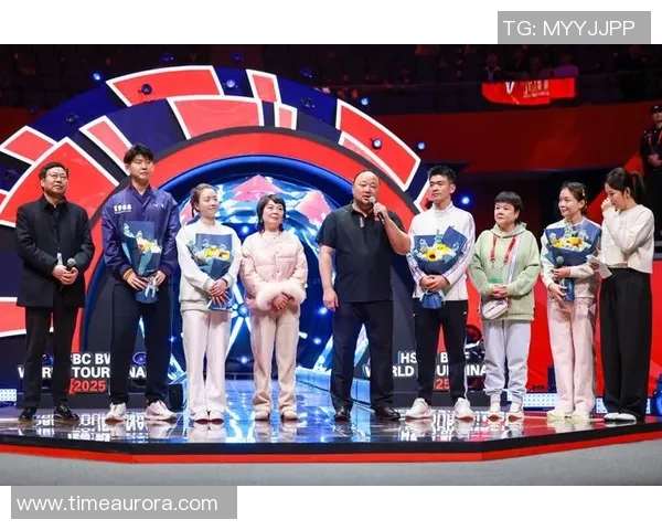 杭州羽毛球队的成长历程与辉煌成就揭示的奋斗精神与团结力量